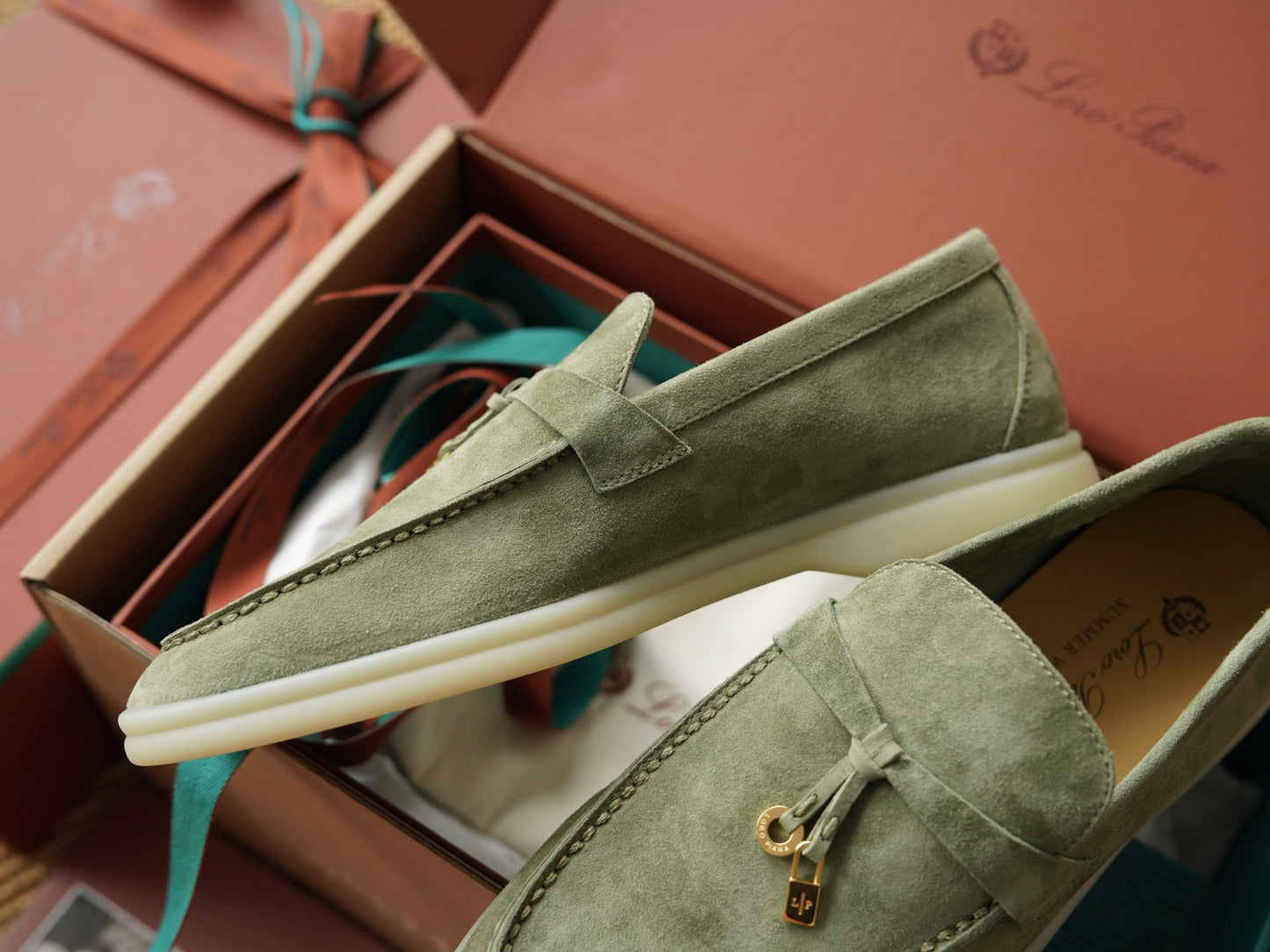SUMMER CHARMS WALK LOAFER