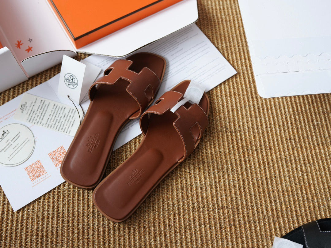 ORAN SANDAL