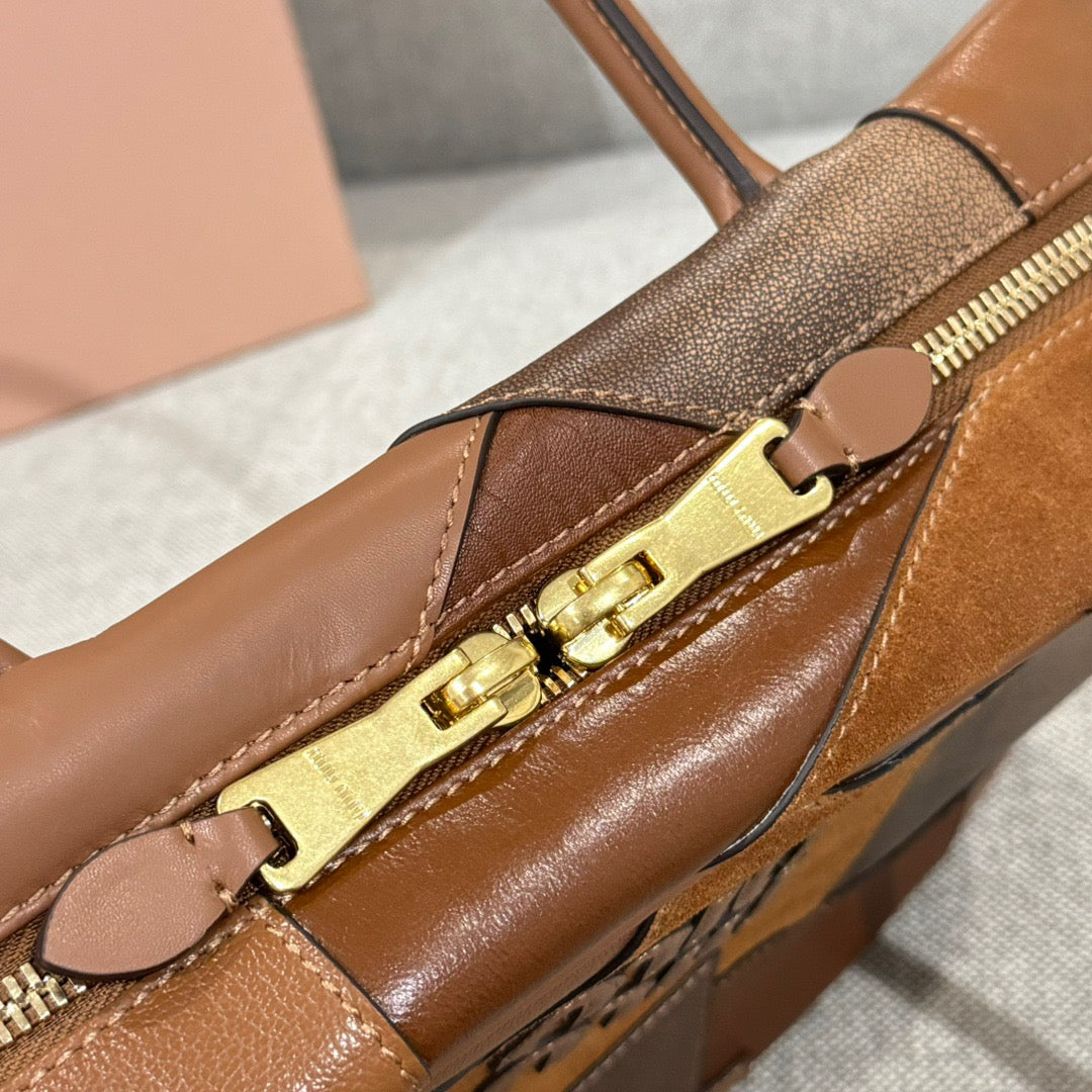 MIU MIU BEAU LARGE LEATHER BAG