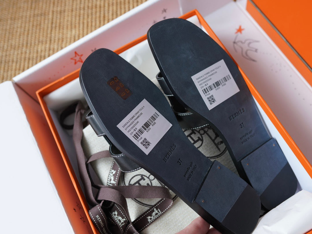ORAN SANDAL