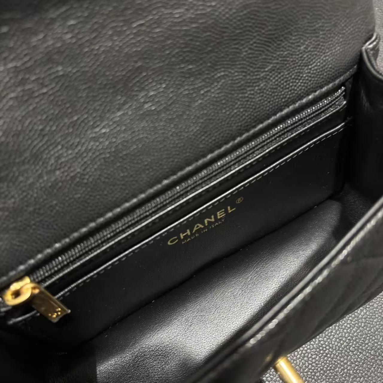 CLASSIC HANDLE