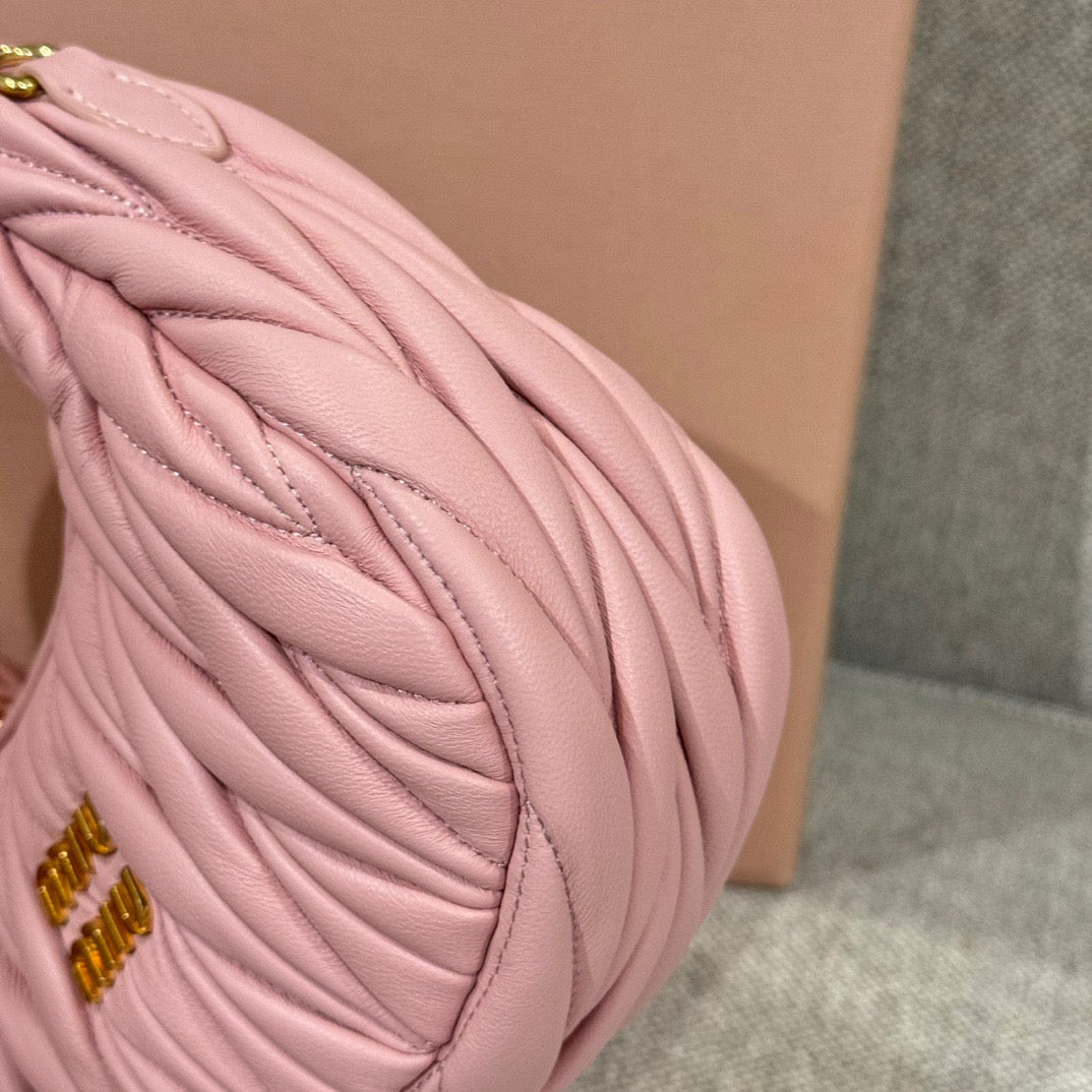 MINI MIU MIU BAG 17.5CM