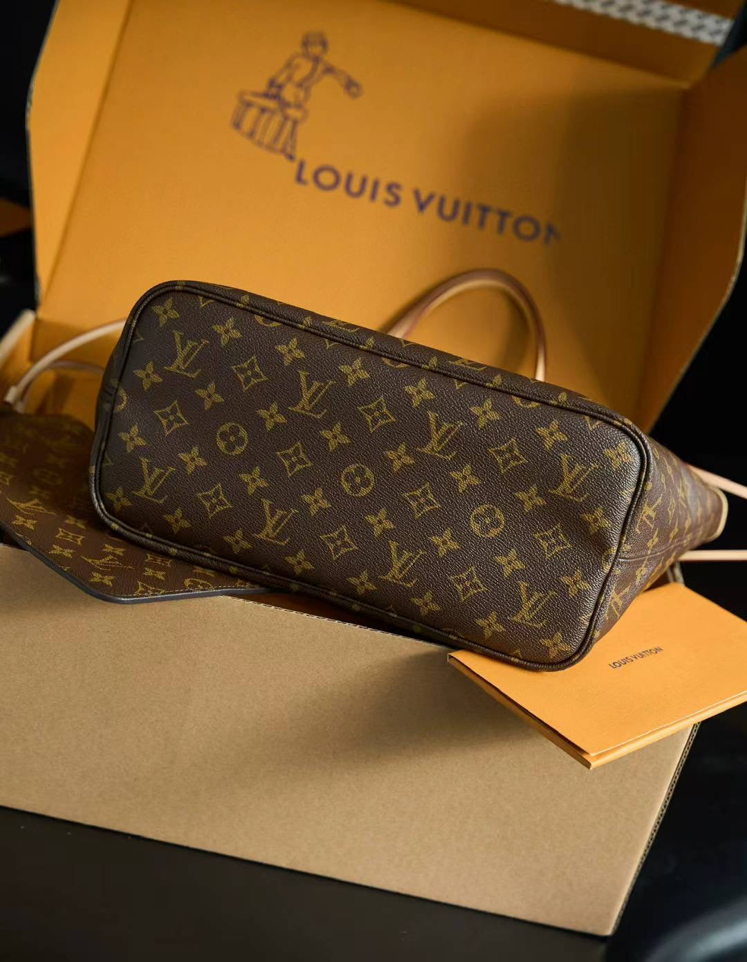 TOTE BAG MONOGRAM