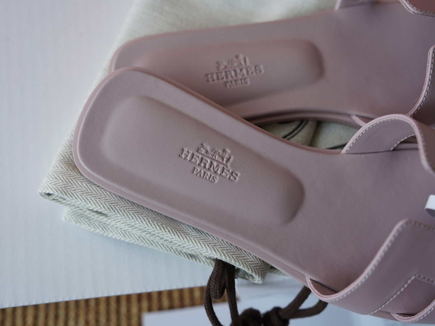 ORAN SANDAL