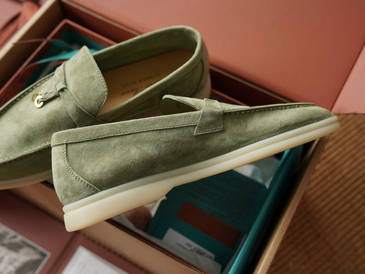 SUMMER CHARMS WALK LOAFER