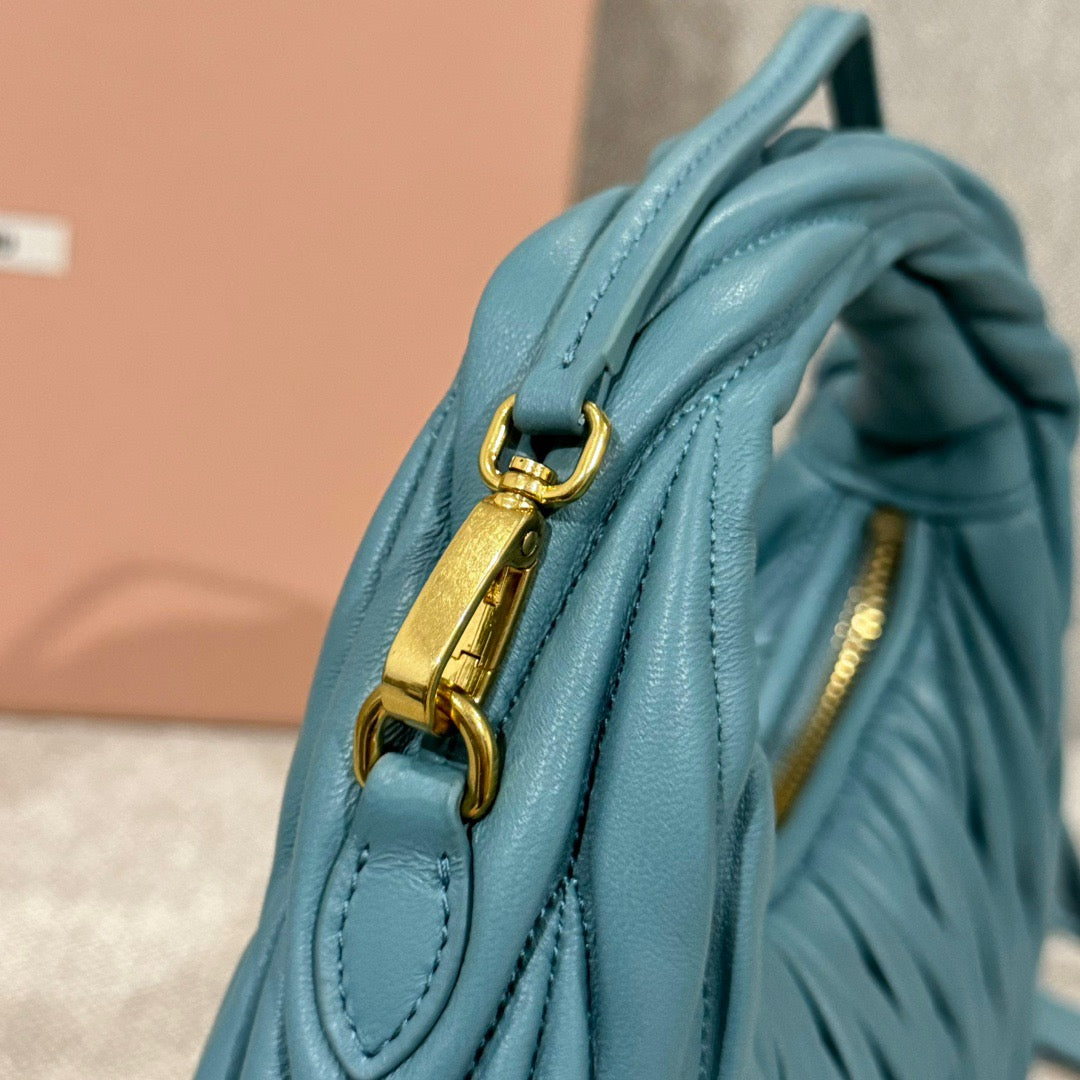 MIU MIU BAG 20CM