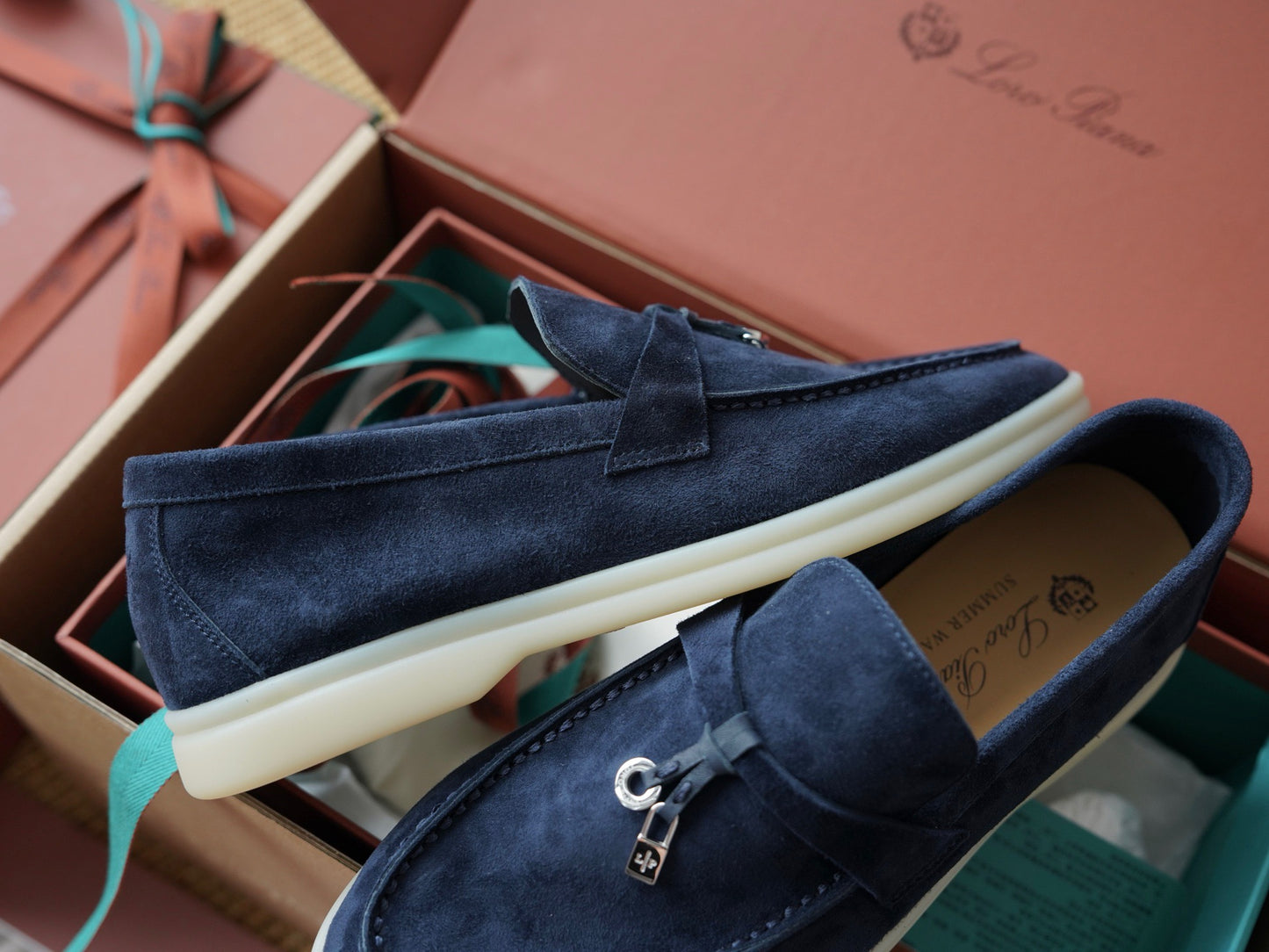 SUMMER CHARMS WALK LOAFER