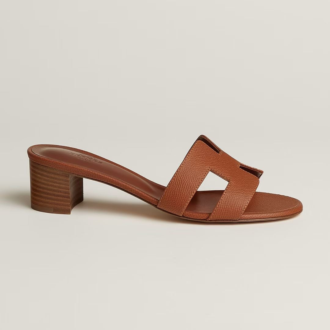 OASIS SANDAL