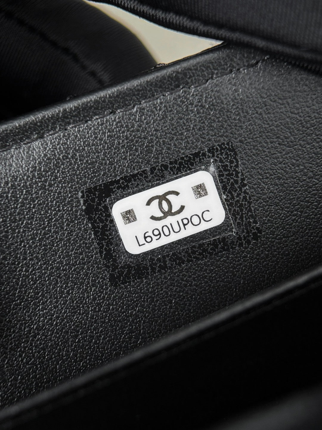 25S TOP HANDLE KELLY CLUTCH