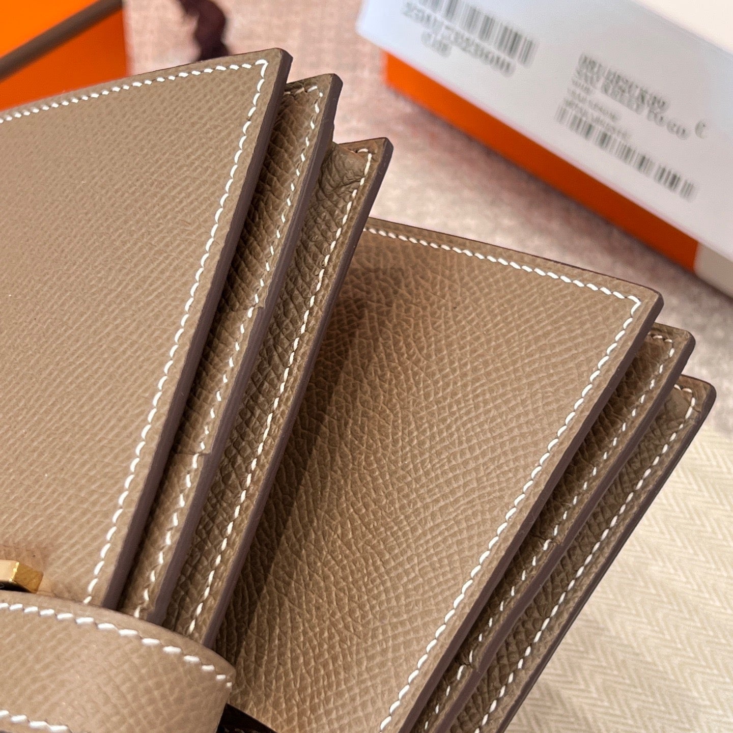 WALLET ETOUPE