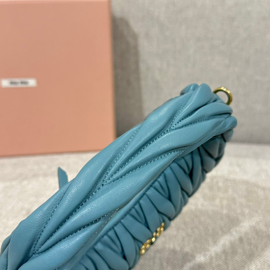 MIU MIU BAG 20CM