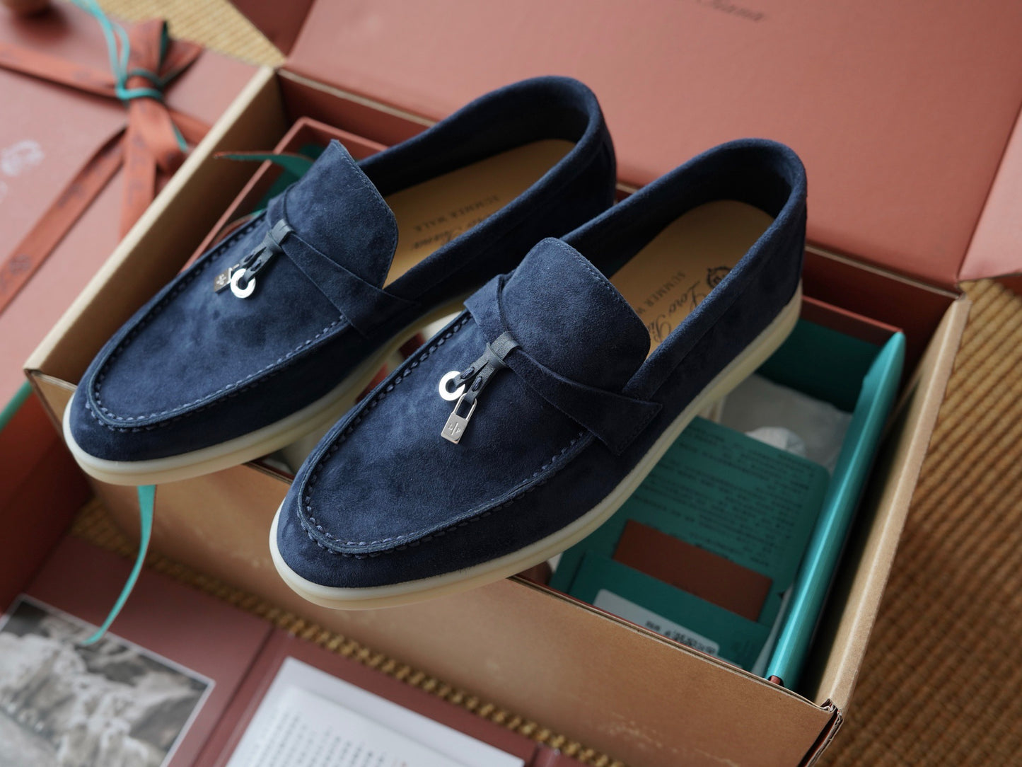 SUMMER CHARMS WALK LOAFER