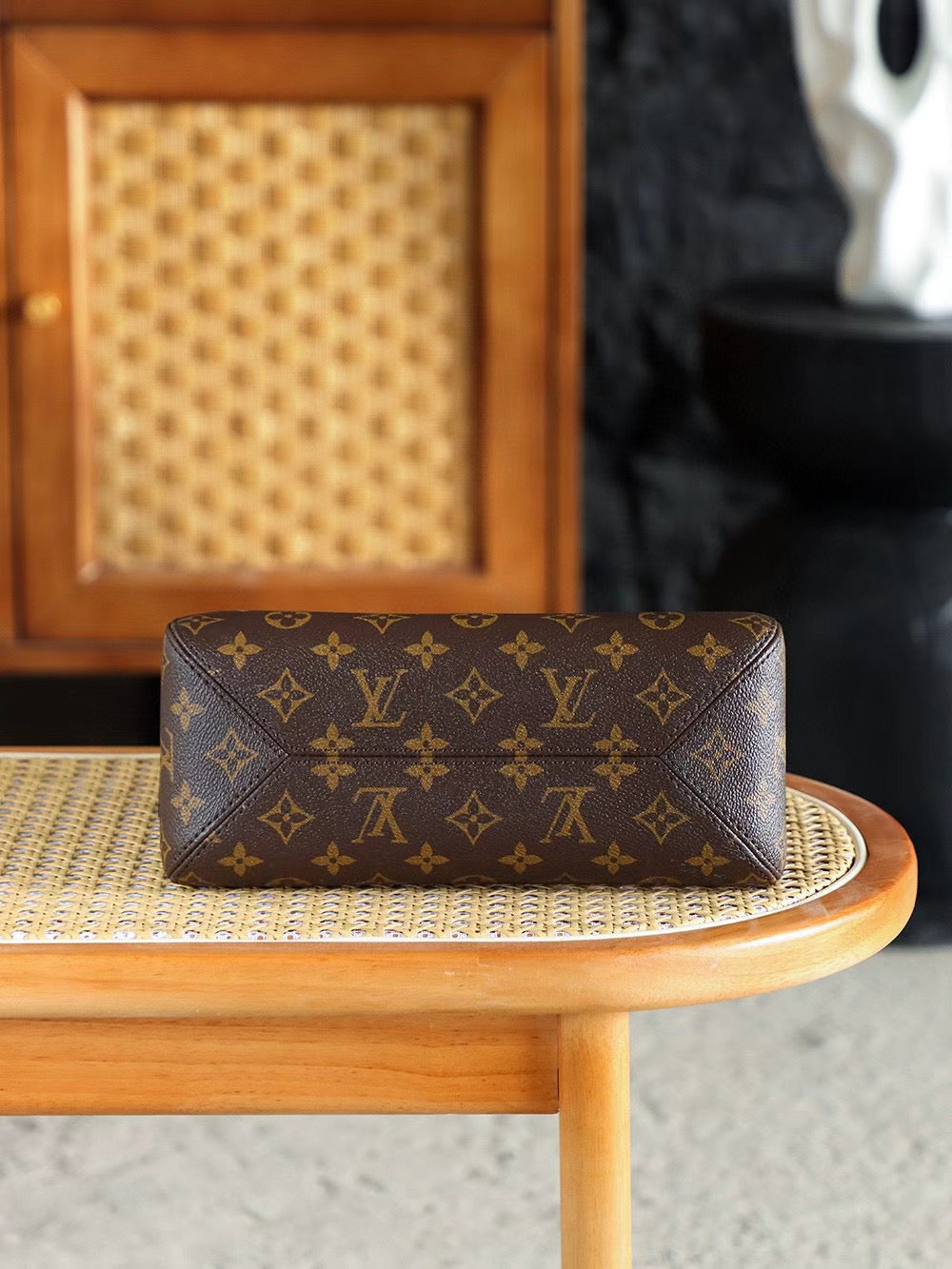 THE DROP MONOGRAM