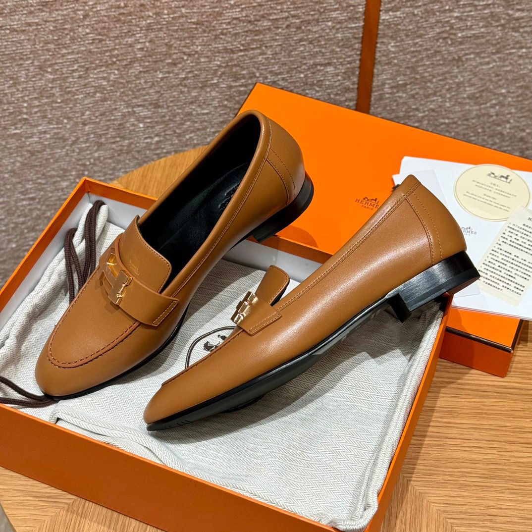 ROYAL LOAFER GOLD HARDWARE