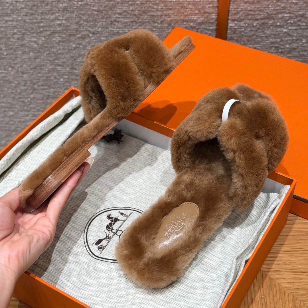 181 Oran WoolSkin
