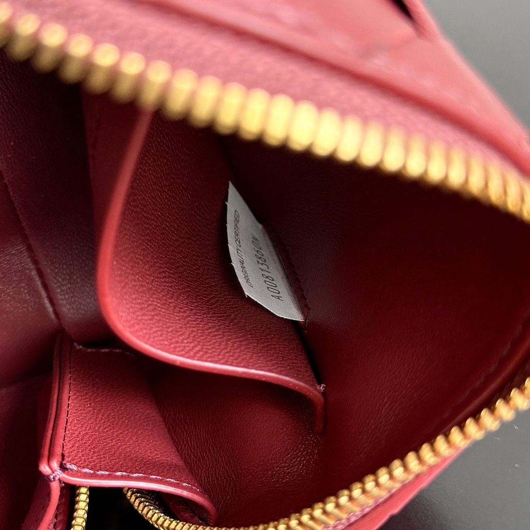 Concert Pouch Intrecciato Leather