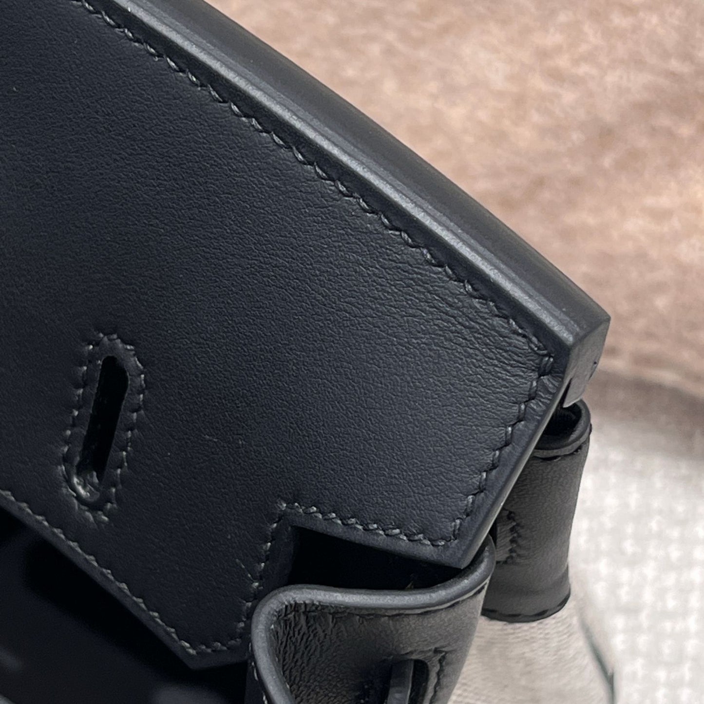 BK 25 Noir Color