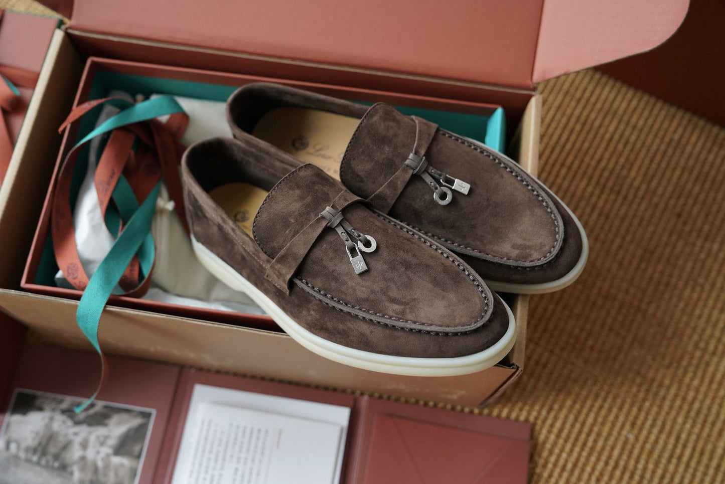SUMMER CHARMS WALK LOAFER