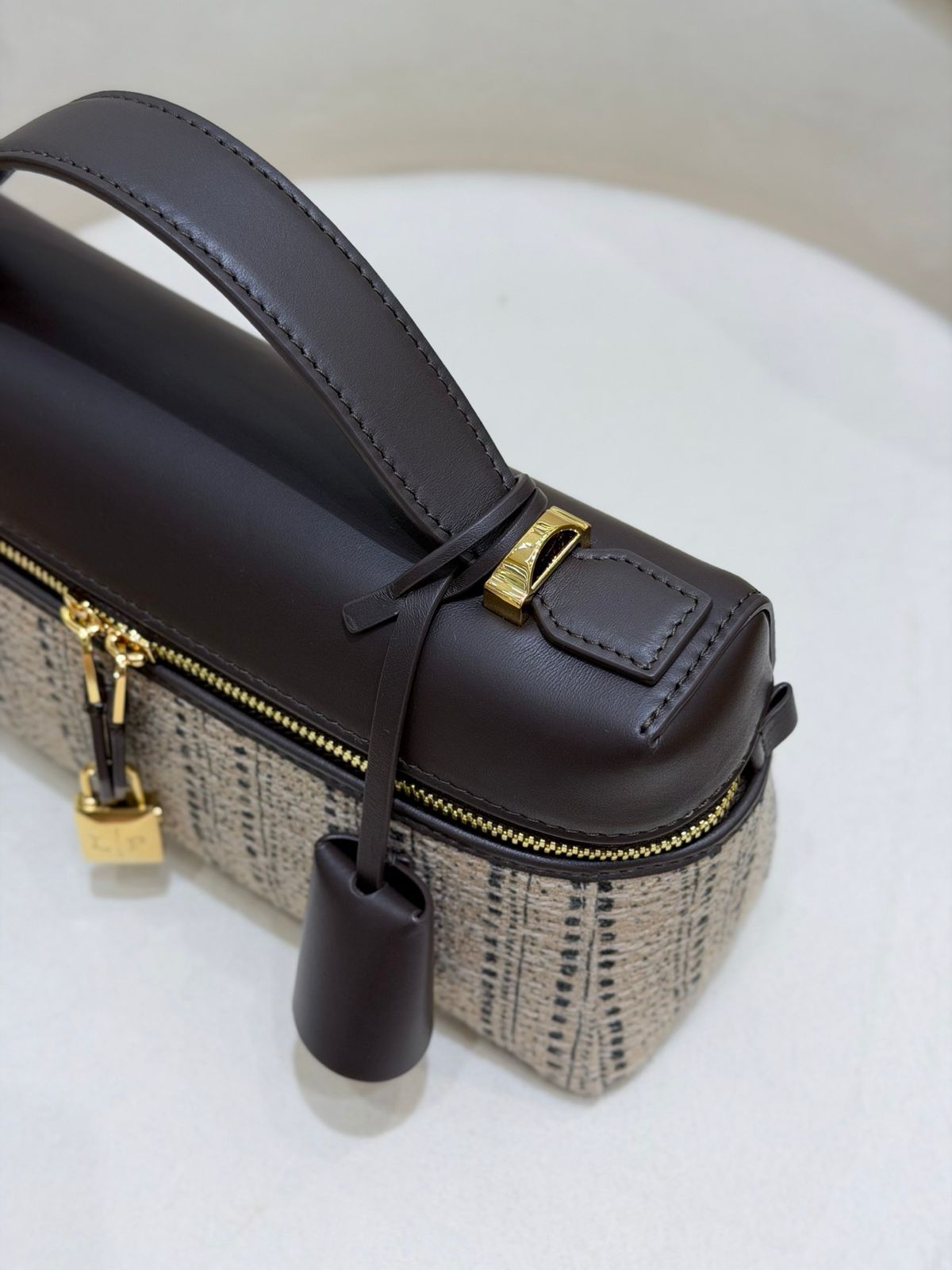Extra 23 bag