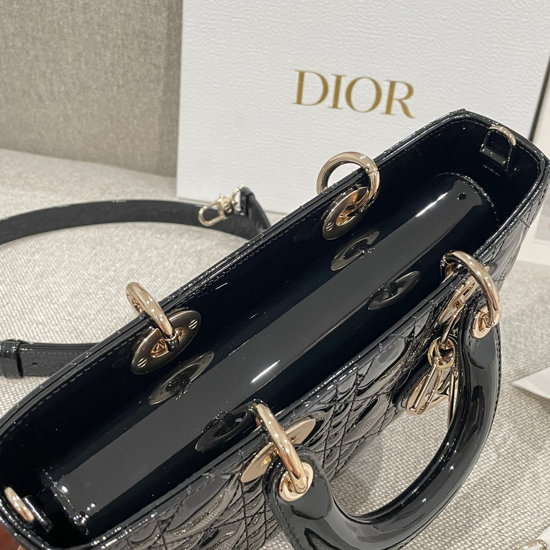 D JOY 26