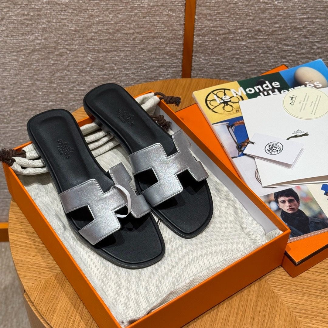 ORAN SANDAL