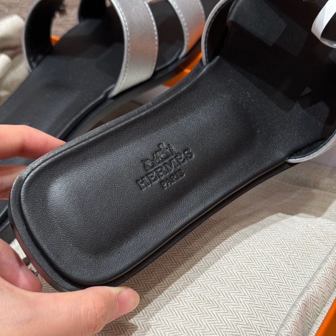 ORAN SANDAL