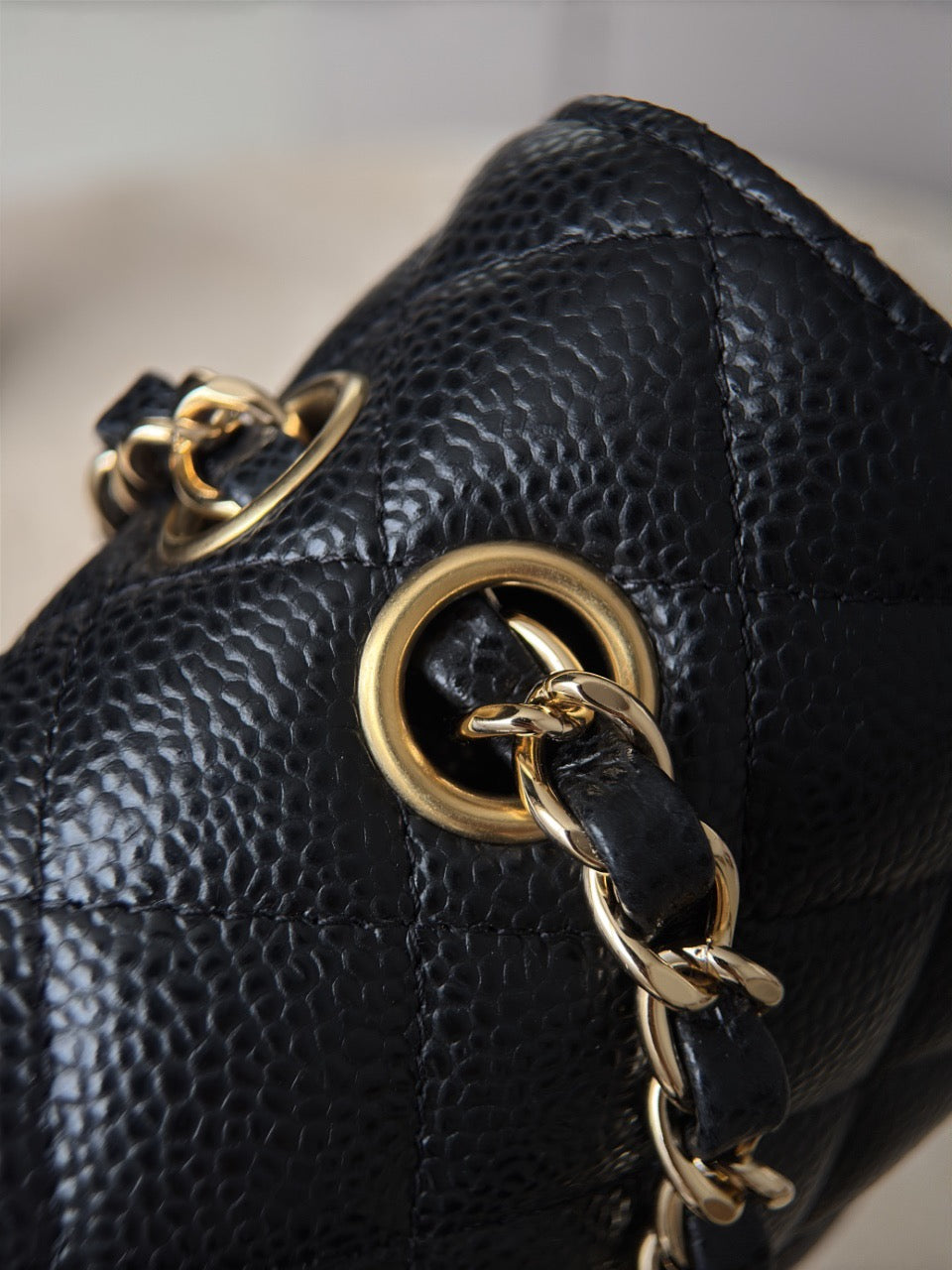 CLASSIC 23 CAVIAR GOLD HARDWARE