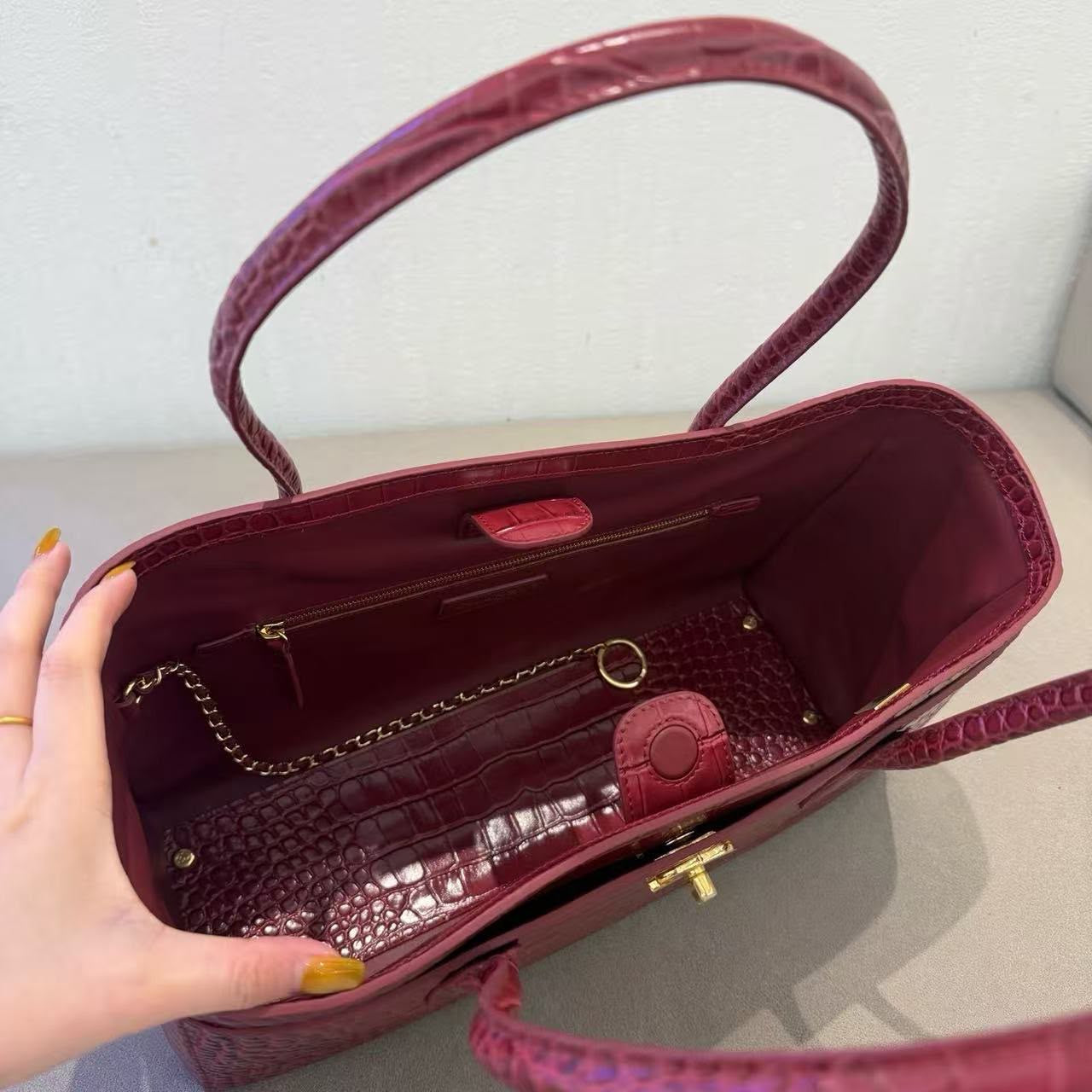 Crocodile-Embossed Calfskin Tote Bag 2026