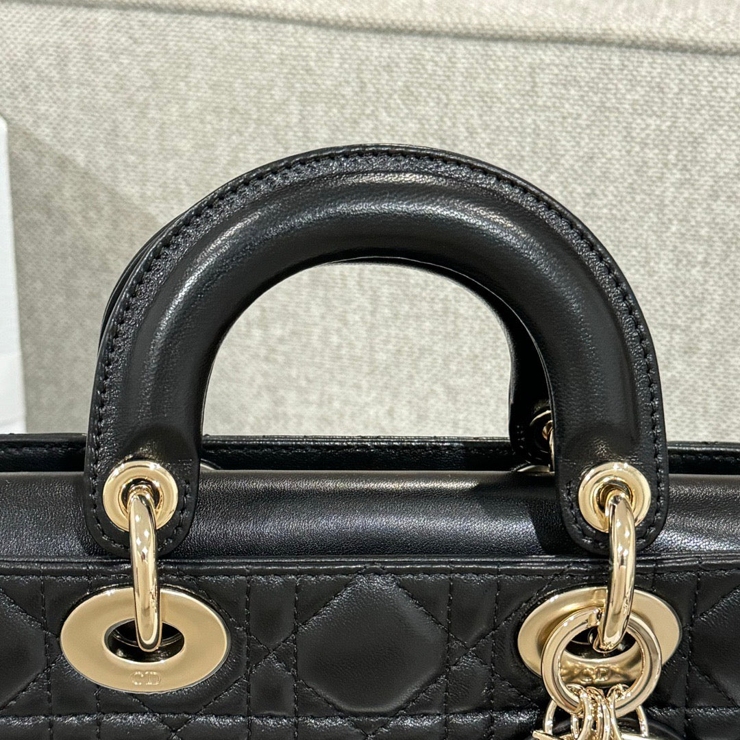 D joy 22 cm