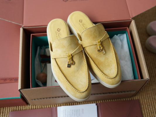 LORO SUMMER CHARM
