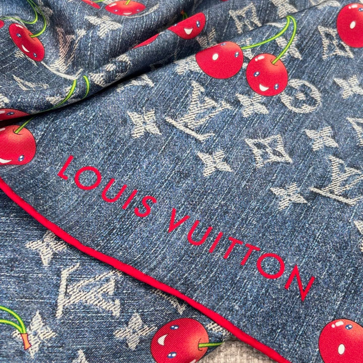 SILK SCARF 90*90
