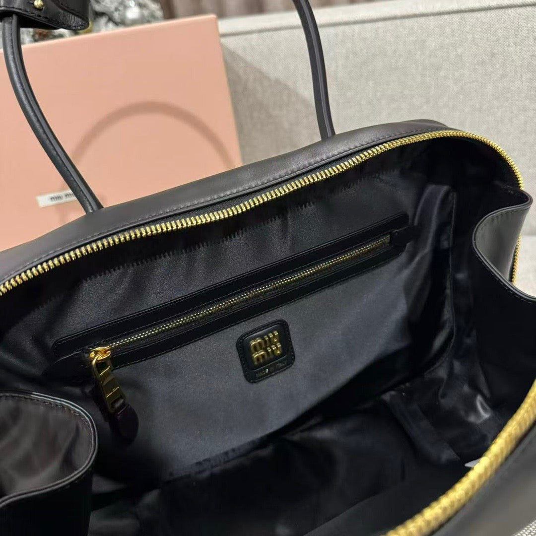MIU MIU BEAU LARGE LEATHER BAG