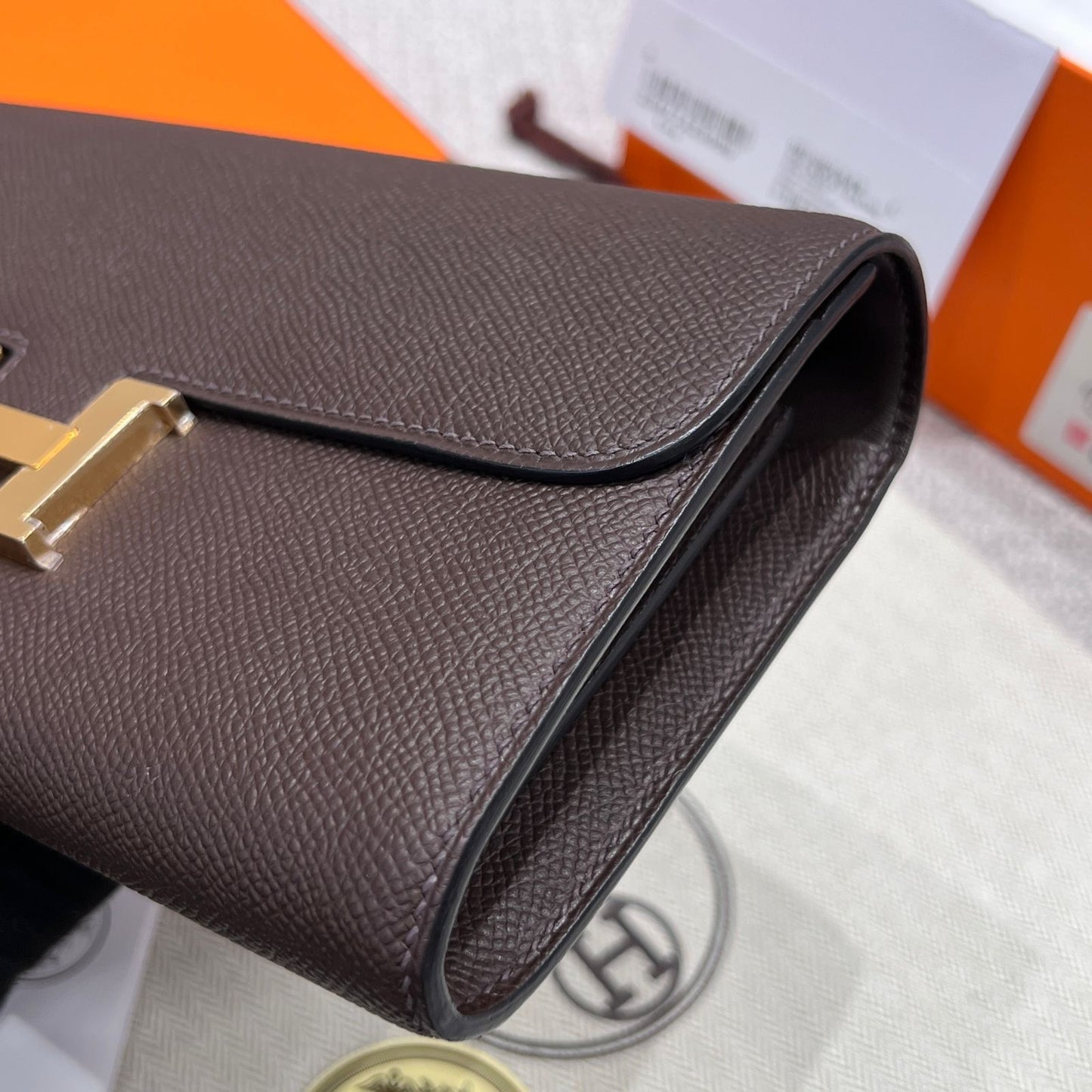 Constance to go rouge sellier