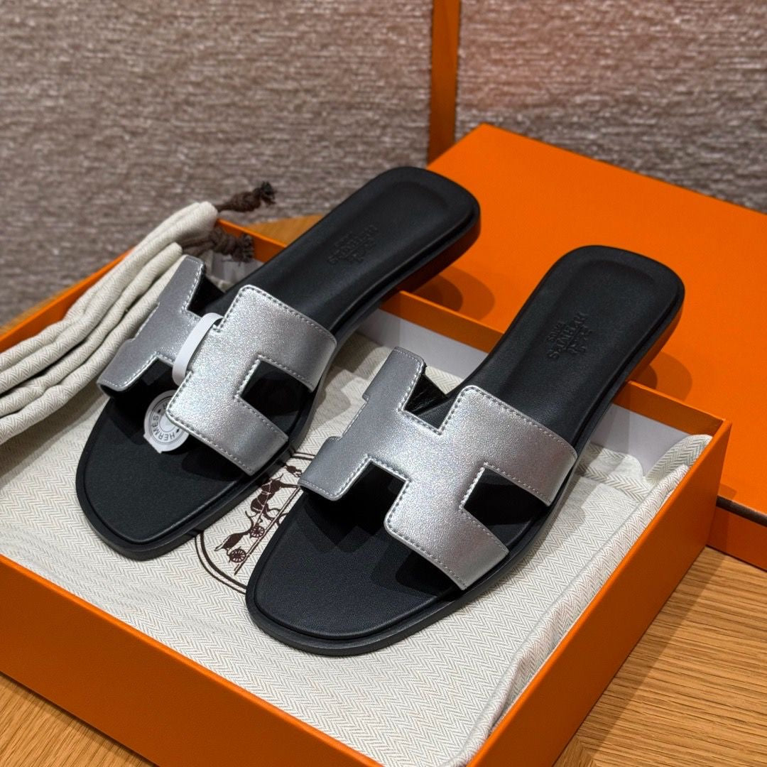 ORAN SANDAL