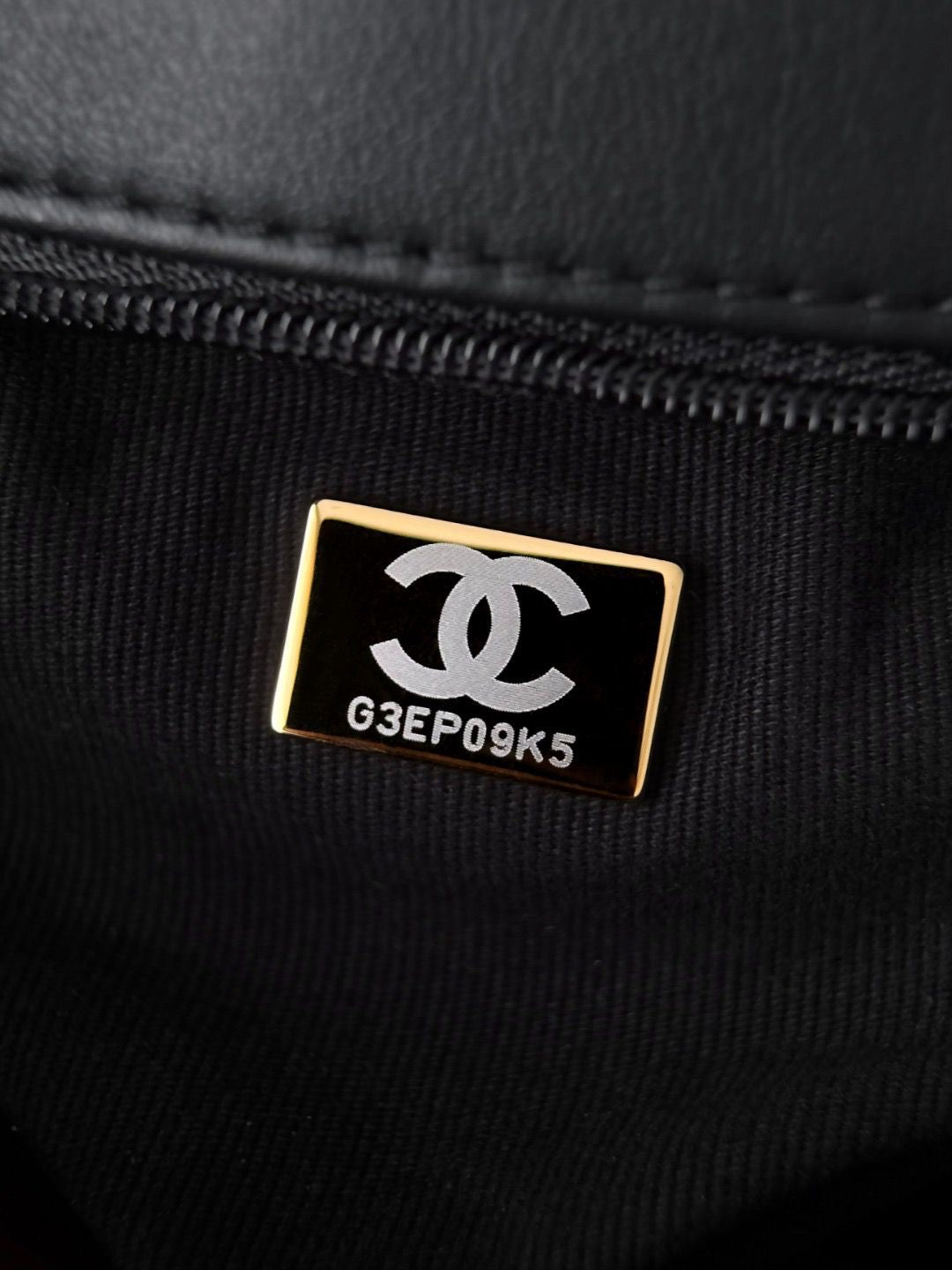 Ch preppy bag Size 22cm - Pre Order
