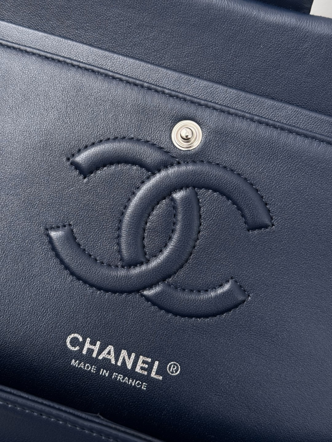 CLASSIC 25 SILVER HARDWARE