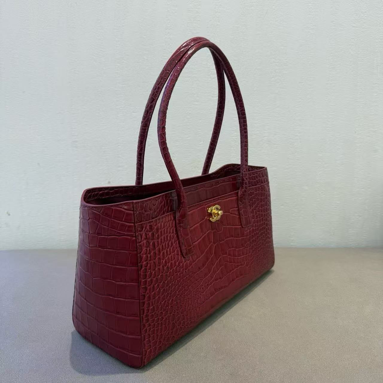 Crocodile-Embossed Calfskin Tote Bag 2026
