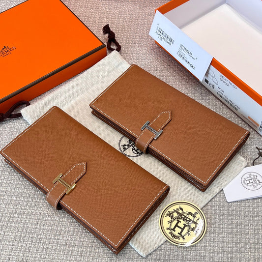 WALLET GOLD COLOR