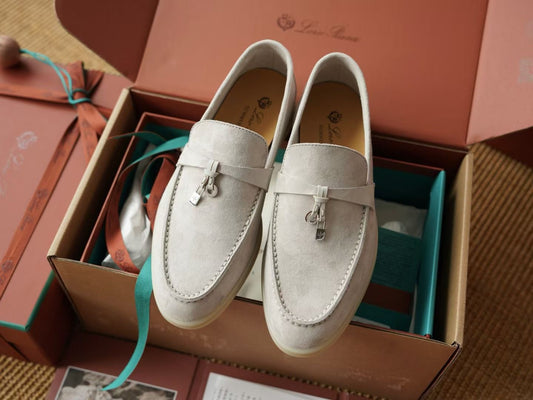 SUMMER CHARMS WALK LOAFER