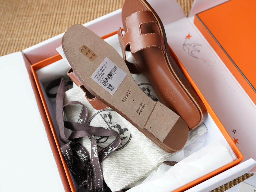 ORAN SANDAL
