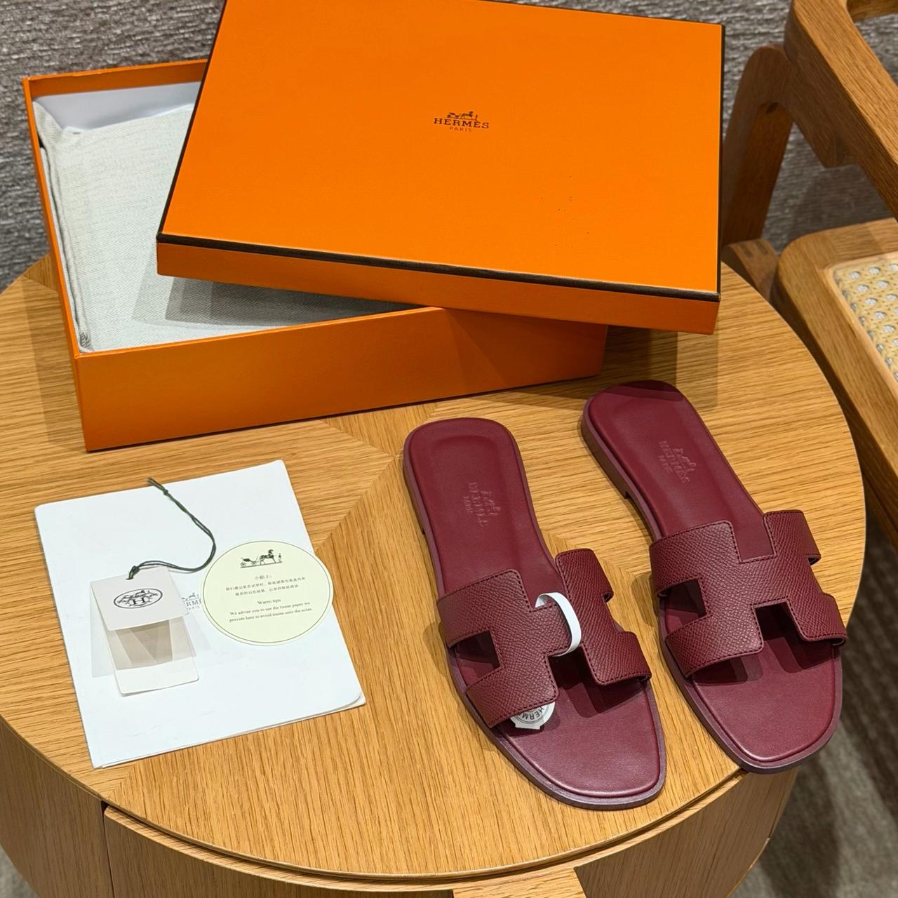 Oran Sandal