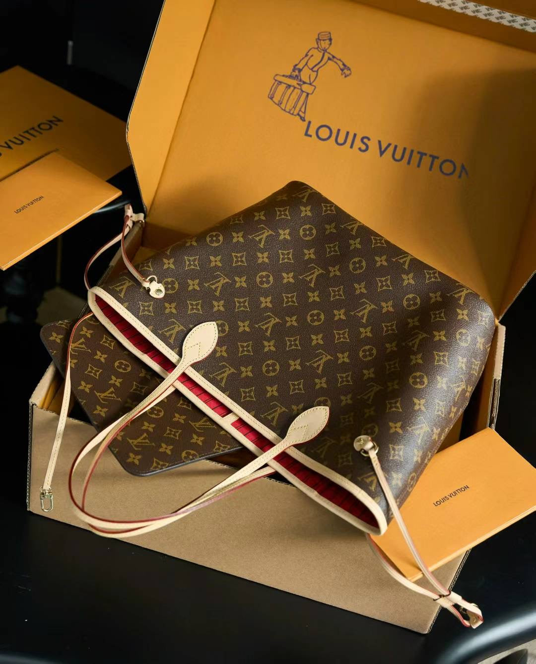 TOTE BAG MONOGRAM