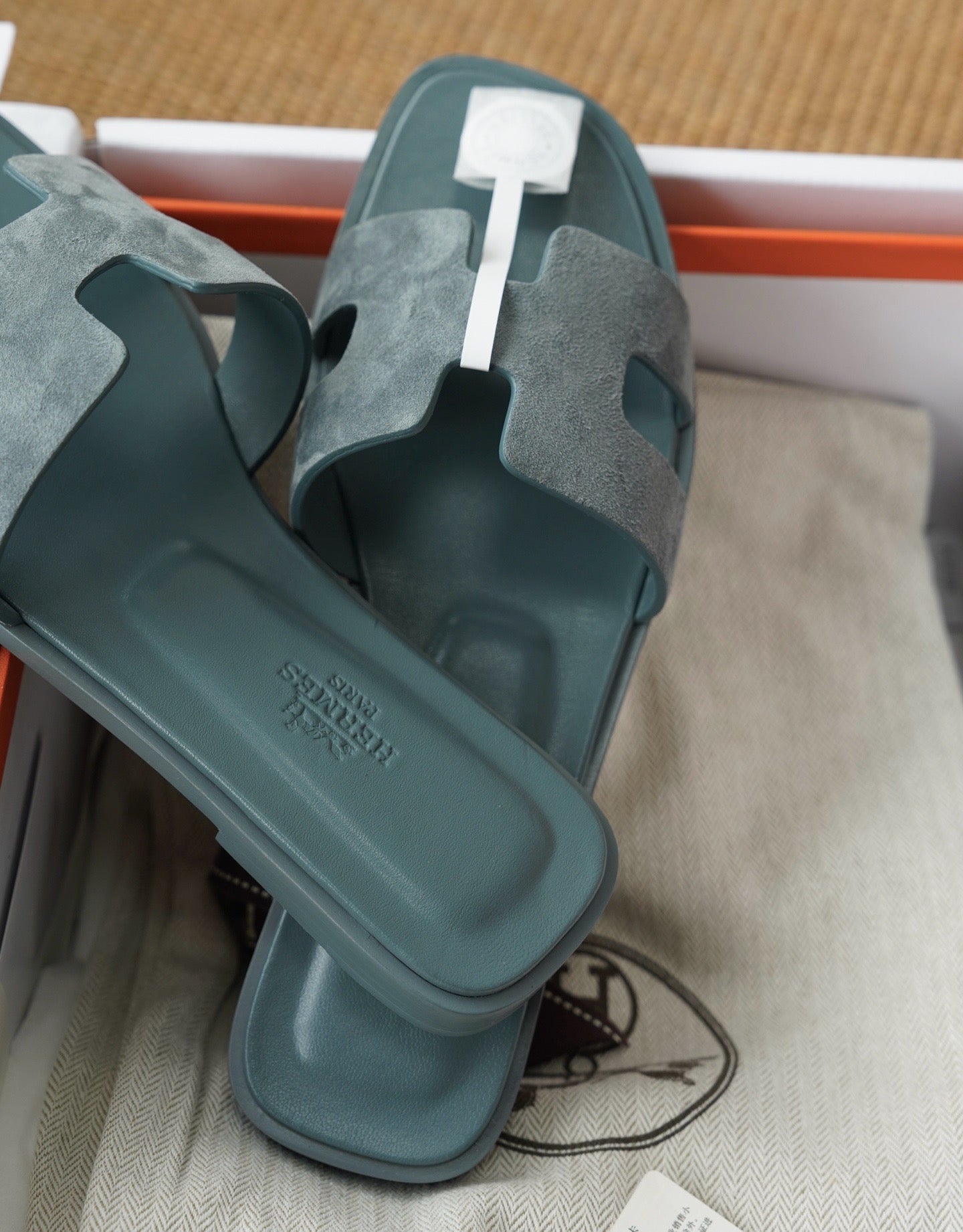ORAN SANDAL