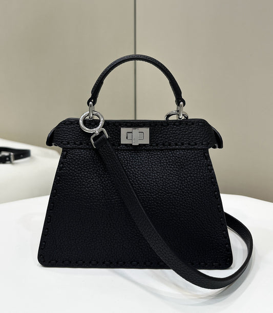 PEEKABOO ISEEU LEATHER 20