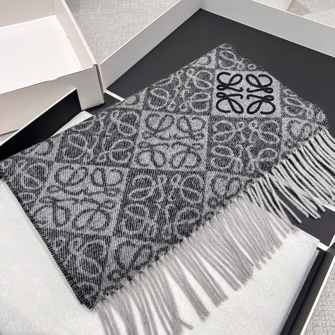 LOEWE SHALL