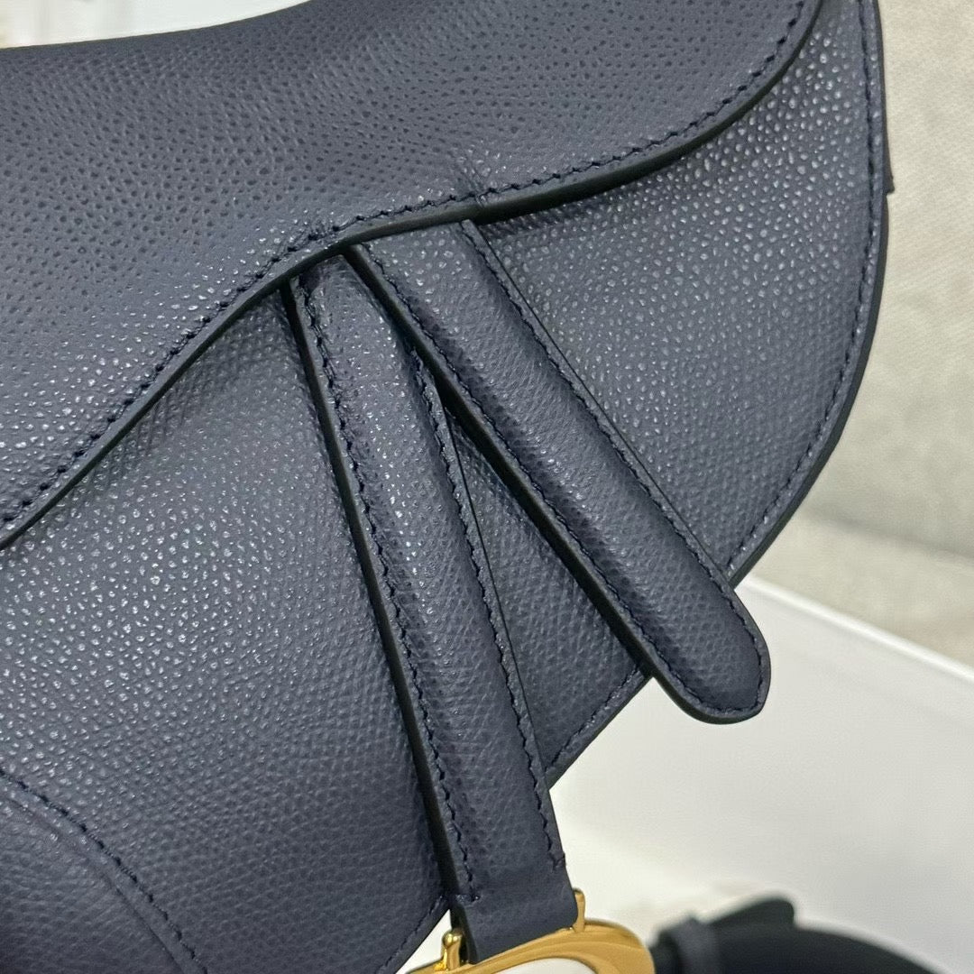 SADDLE D
