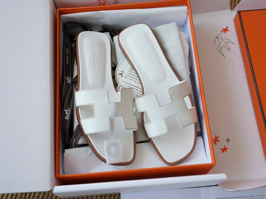 ORAN SANDAL