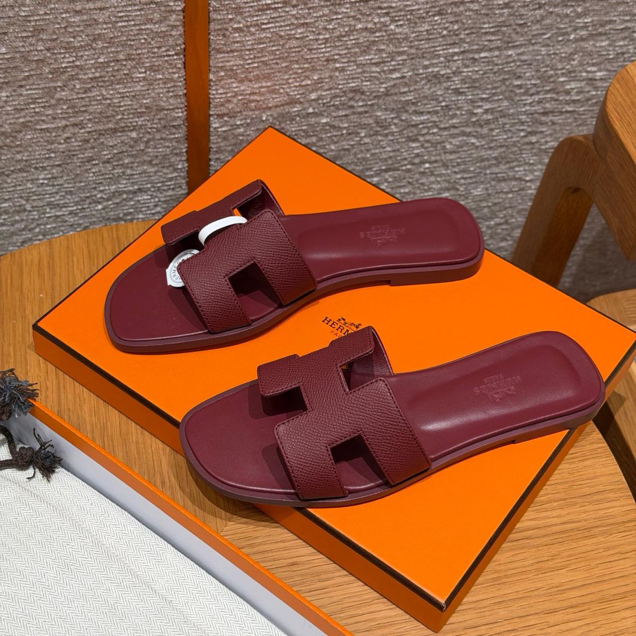 Oran Sandal