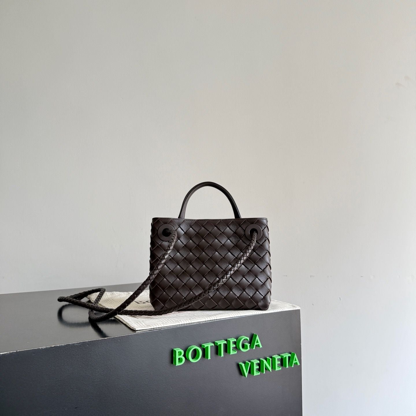 Andiamo mini chocolate color