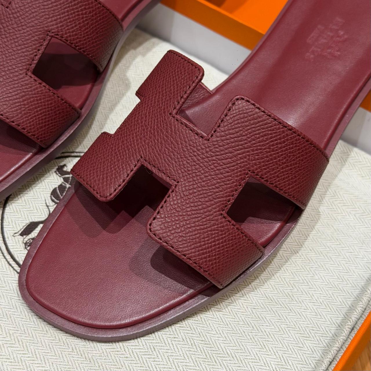 Oran Sandal